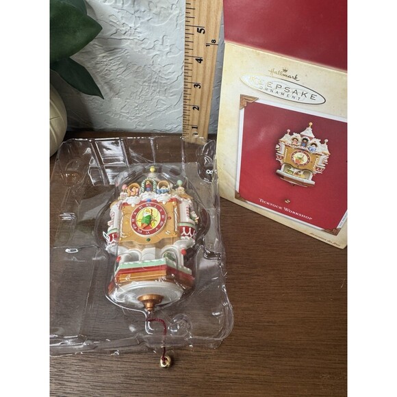 Christmas Ornament Hallmark Tick Tock Workshop Pull String Motion Cuckoo Clock - Picture 3 of 4